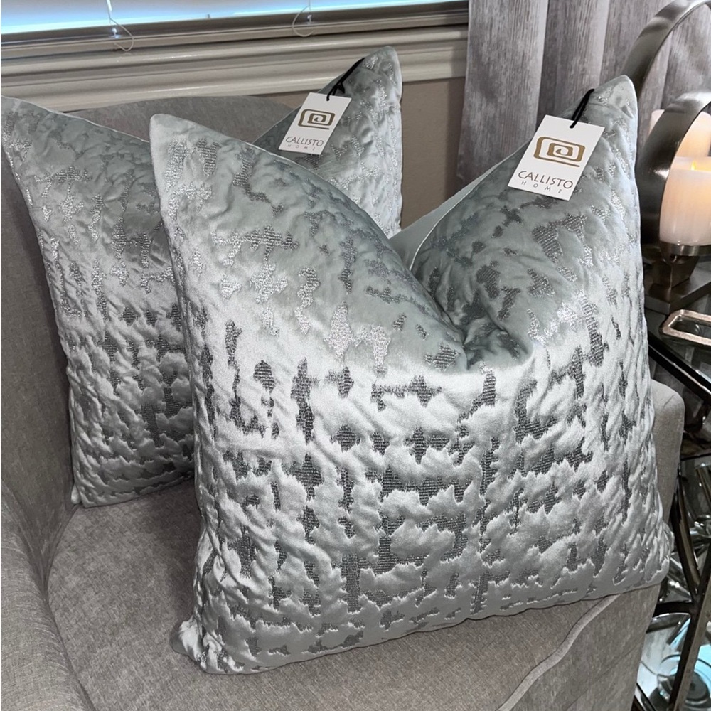 1-NWT CALLISTO HOME SILVER EMBROIDERED DECORATIVE PILLOWS (Read description) - Picture 5 of 12